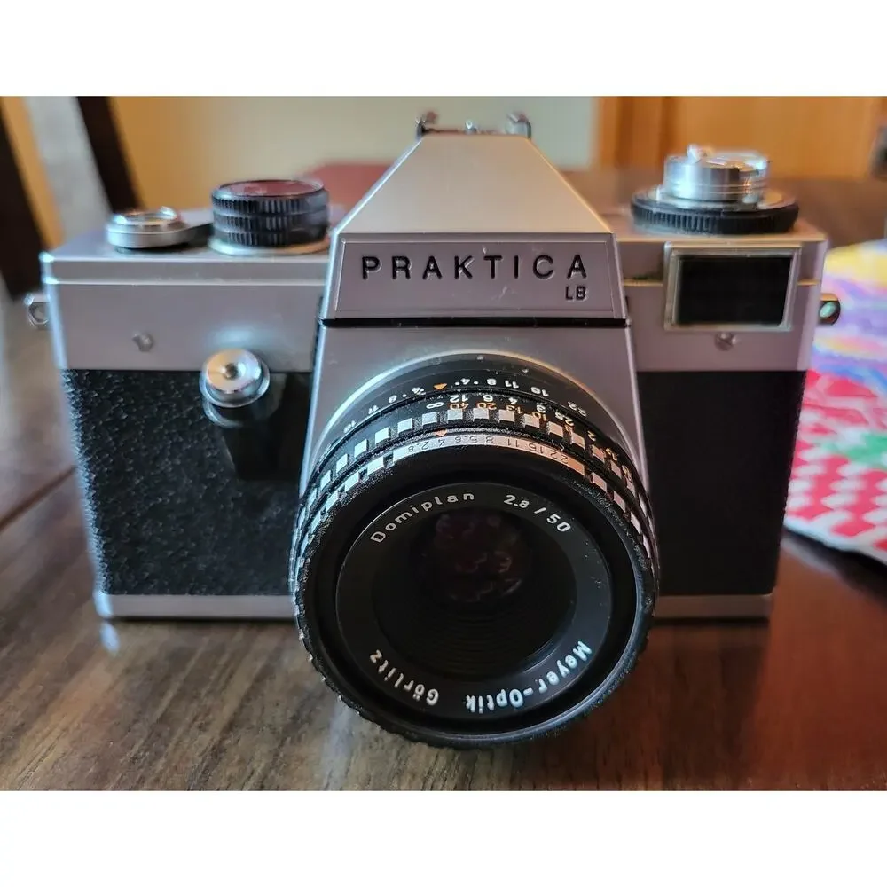 Praktica LB2 35mm SLR Film Camera 50MM F2.8 Meyer-Optik Domipla Hard Case